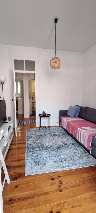 Charming Central Apartment To Rent Лиссабон Экстерьер фото